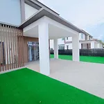 Yarra Park, Up To 10 Pax, 5 Bedrooms, 4 Bathrooms, 2 Car Parks By Star Home